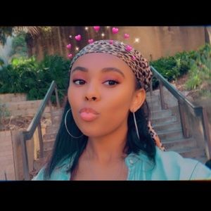 Meet your Posher, Jillian